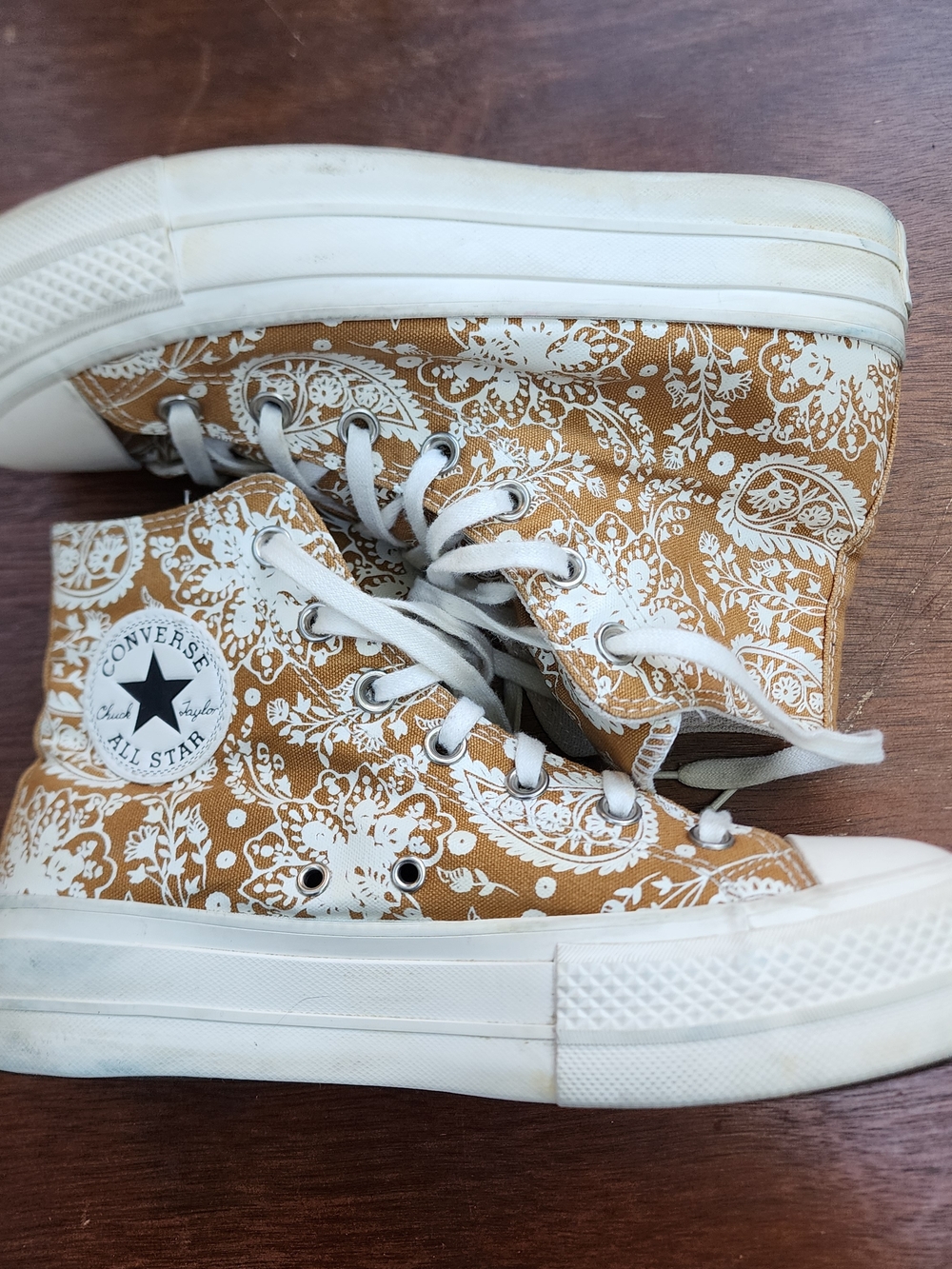 Converse Chuck Taylor All Star Platform High Fall Florals Paisley Wheat [8] - Picture 7 of 11